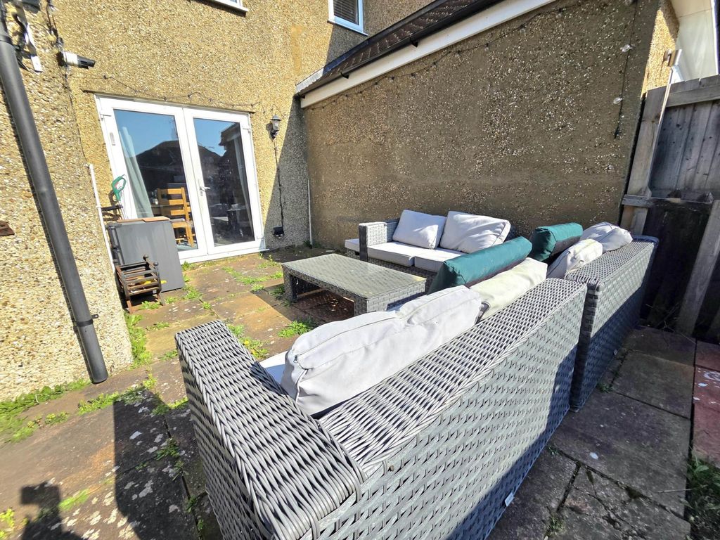 Additional image 21 of 3 bed semi-detached house for saleRegent Street, Leighton Buzzard LU7
