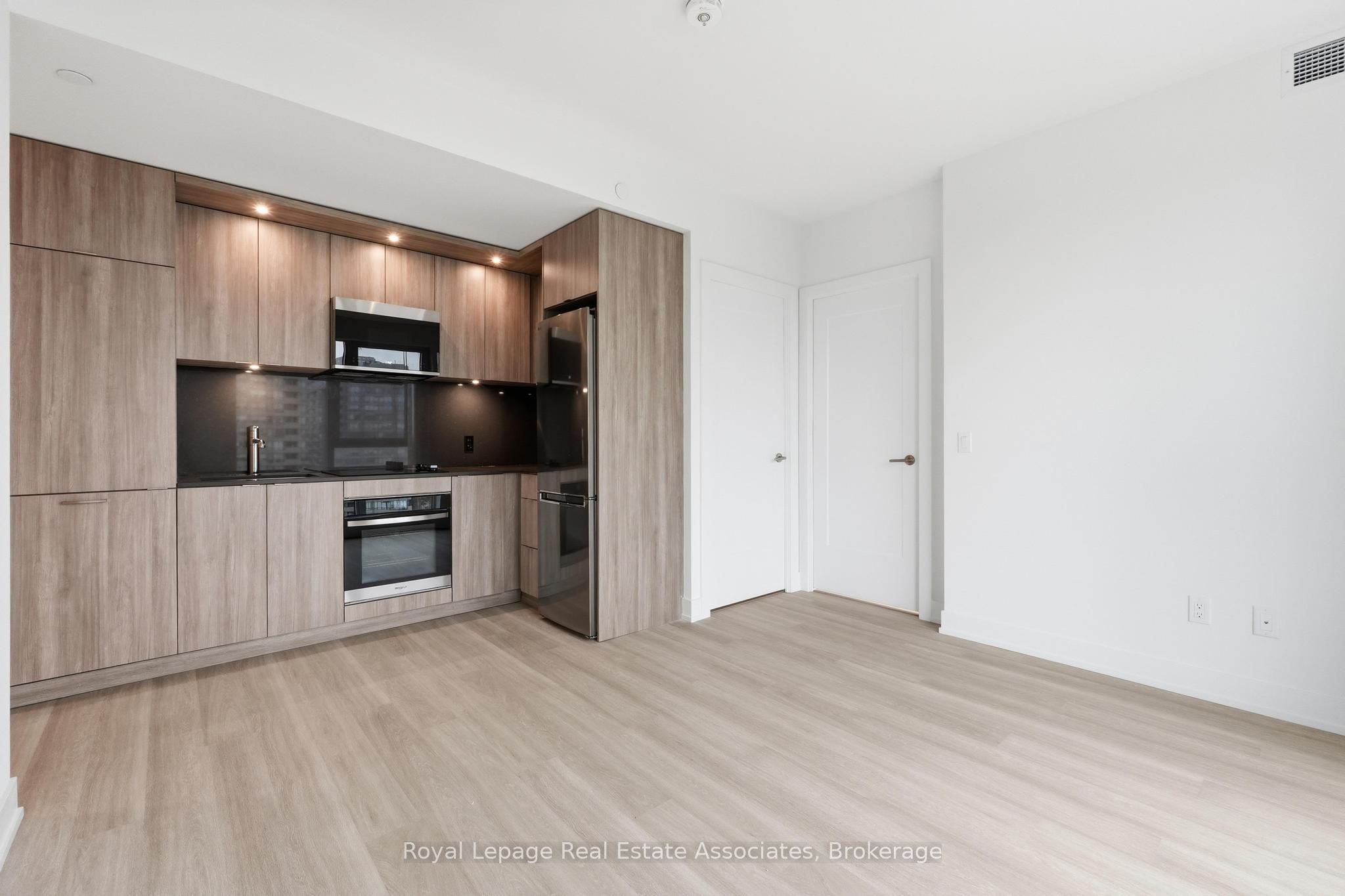 Additional image 6 of 1501-25 Cordova Avenue, Toronto, ON, M9A 0E5