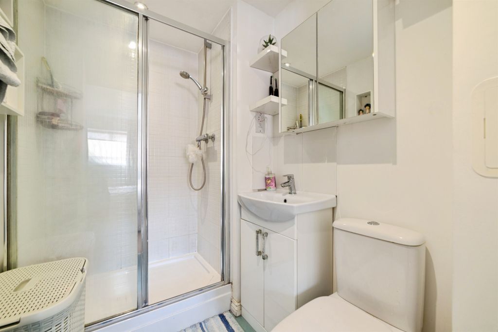 Additional image 12 of 3 bed end terrace house for saleStoney Fields, Watton At Stone, Hertford SG14
