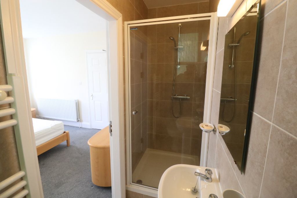 Additional image 22 of 2 bed flat to rentEmpire Terrace, Douglas IM2