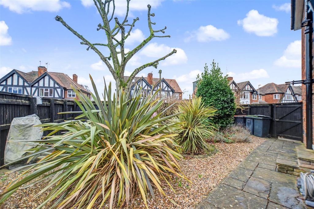 Additional image 31 of 3 bed semi-detached house for saleLarch Crescent, Beeston, Nottingham NG9