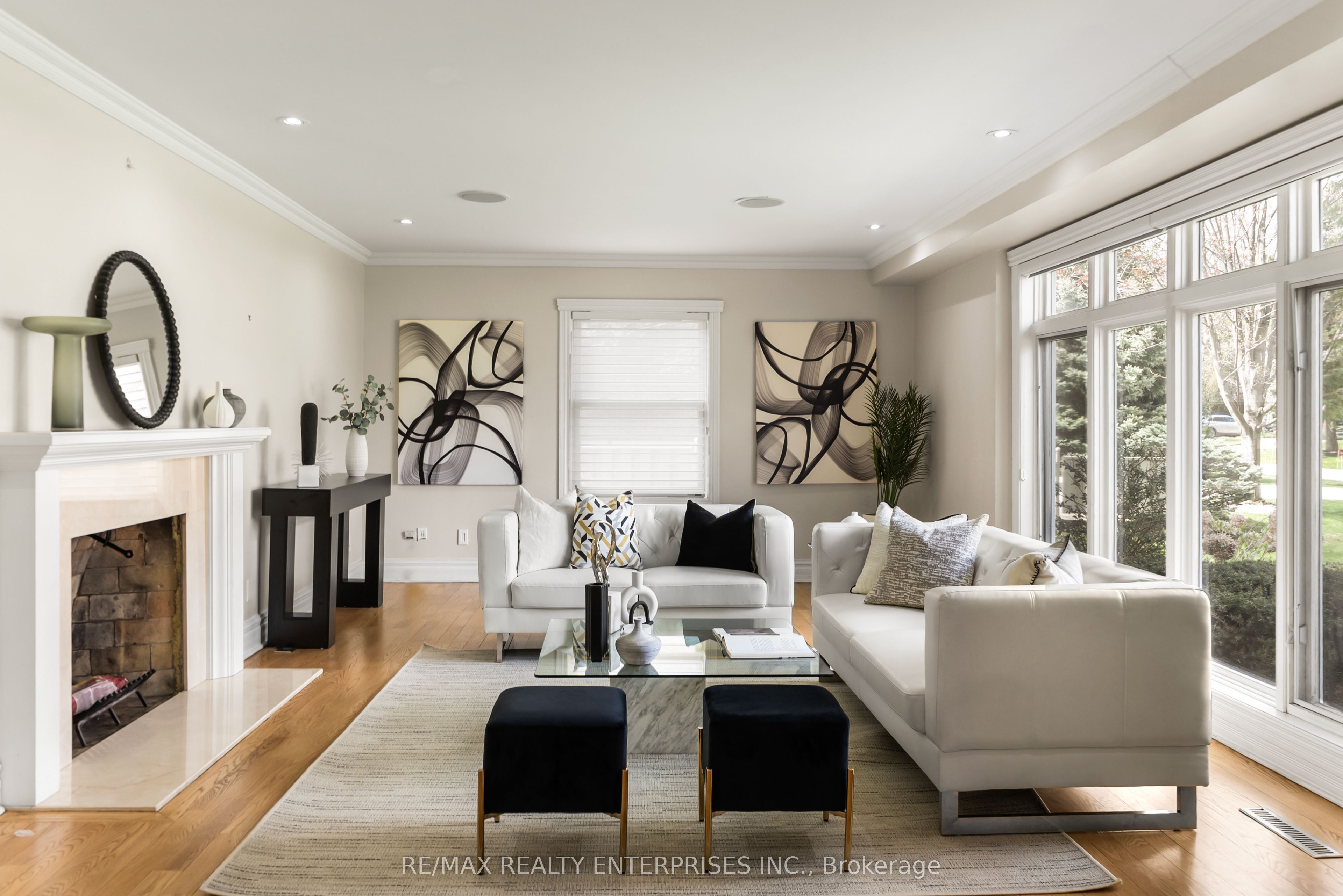Additional image 5 of 2154 Oneida Crescent, Mississauga, ON, L5C 1V6