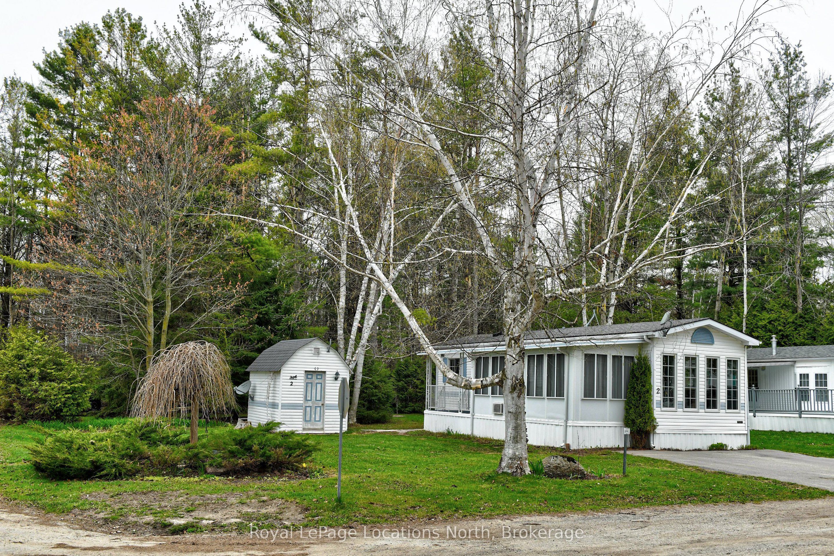 Additional image 3 of 2 Prince Charles Avenue, Springwater, ON, L0L 1P0