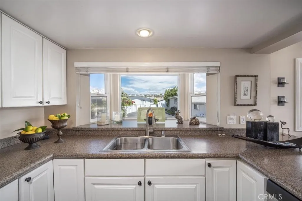 Additional image 48 of 59 Saratoga, Newport Beach, CA 92660