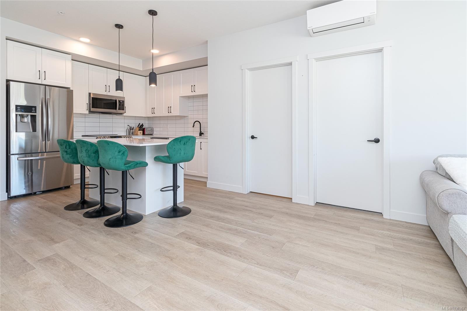 Additional image 5 of 301-2465 Gateway Road, Langford, BC, V9B 5X3