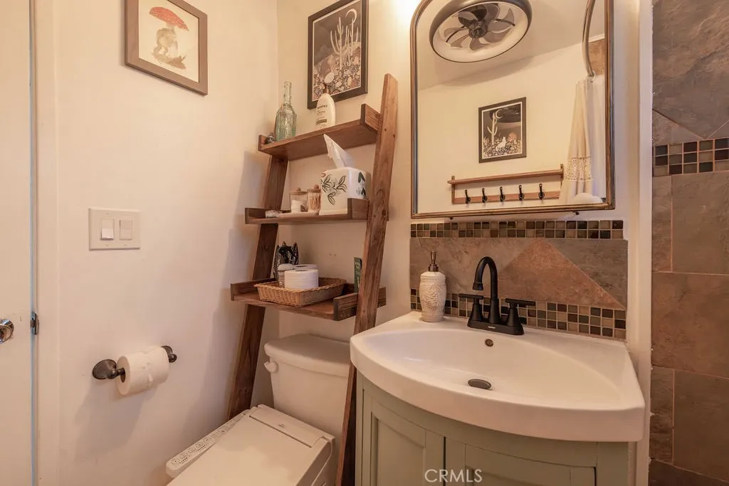 Additional image 18 of 212 Moreno Ave, Sugarloaf, CA 92386