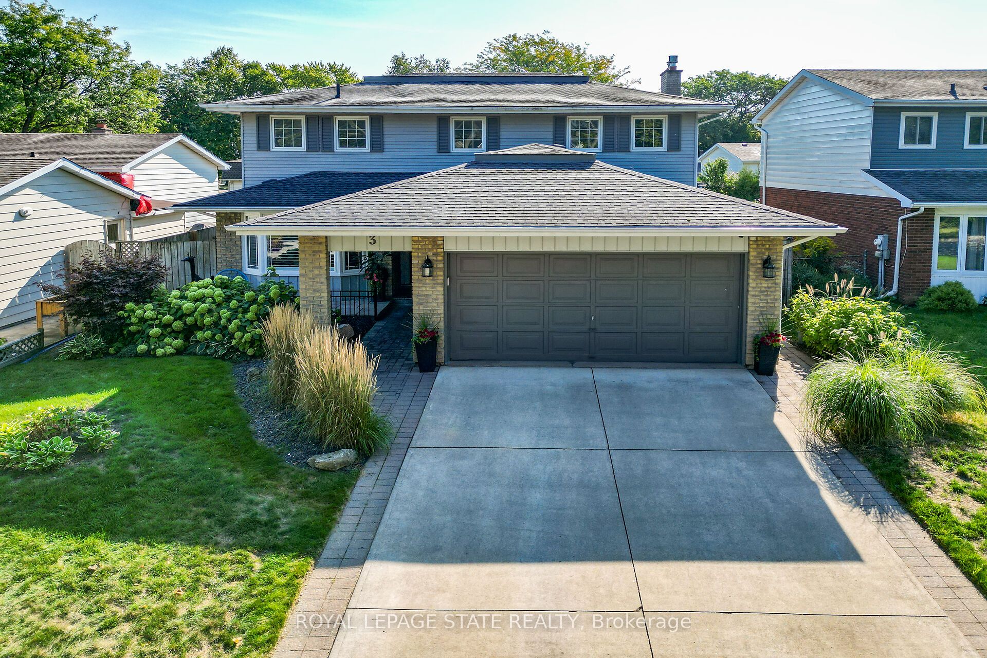 3 Fairington Crescent, St. Catharines, ON, L2N 5W2