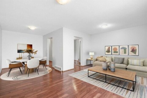 Additional image 8 of 3405 35 Avenue SE, Calgary, AB, T2B 2J4