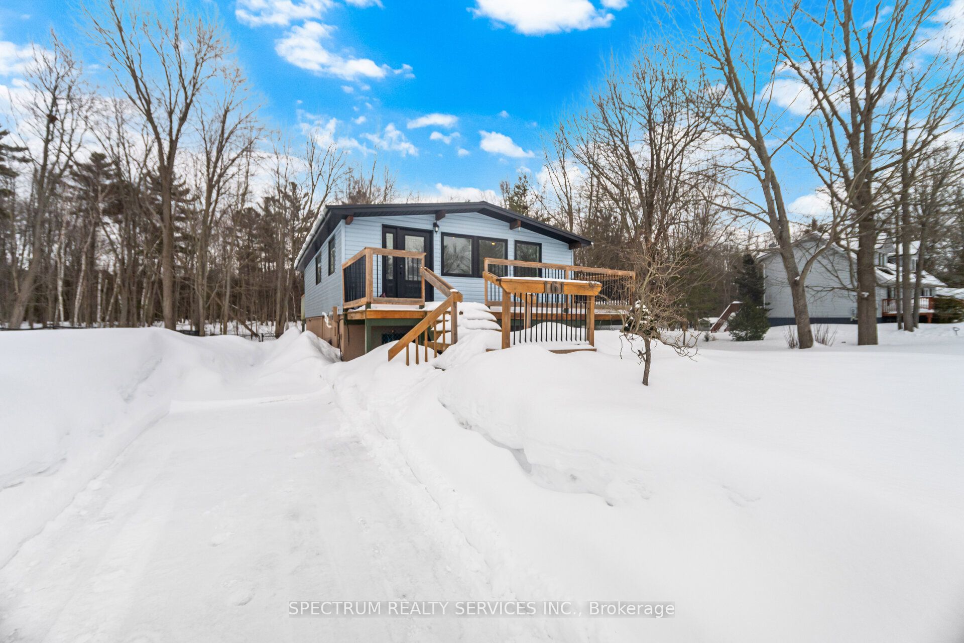 161 Antigua Drive, Wasaga Beach, ON, L9Z 2S2