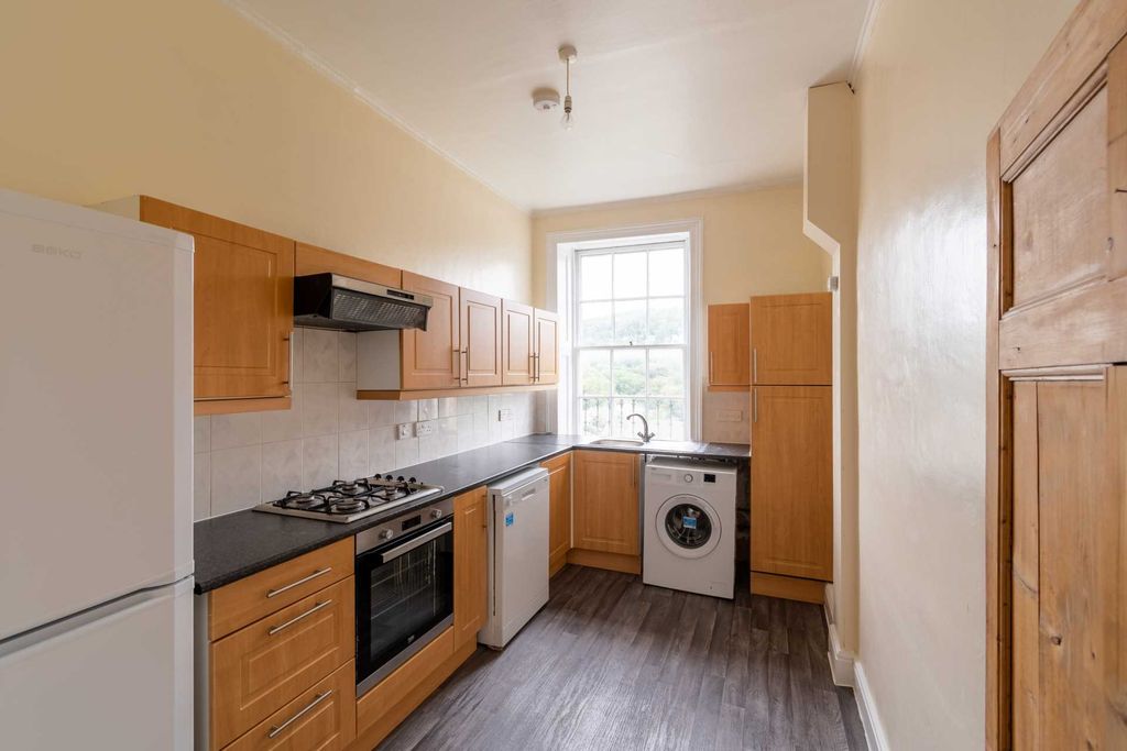 Additional image 4 of 4 bed flat to rentGrosvenor Place, Bath BA1
