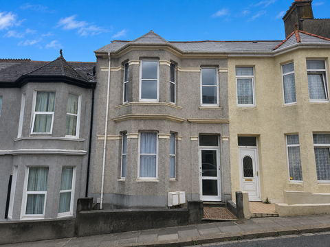Cecil Avenue, Plymouth PL4