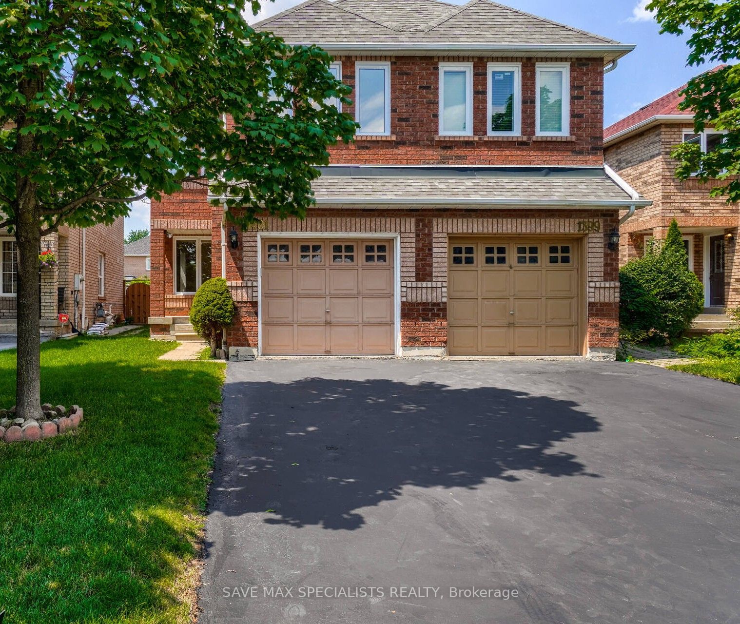 1401 Inuit Trail, Mississauga, ON, L5N 7R8