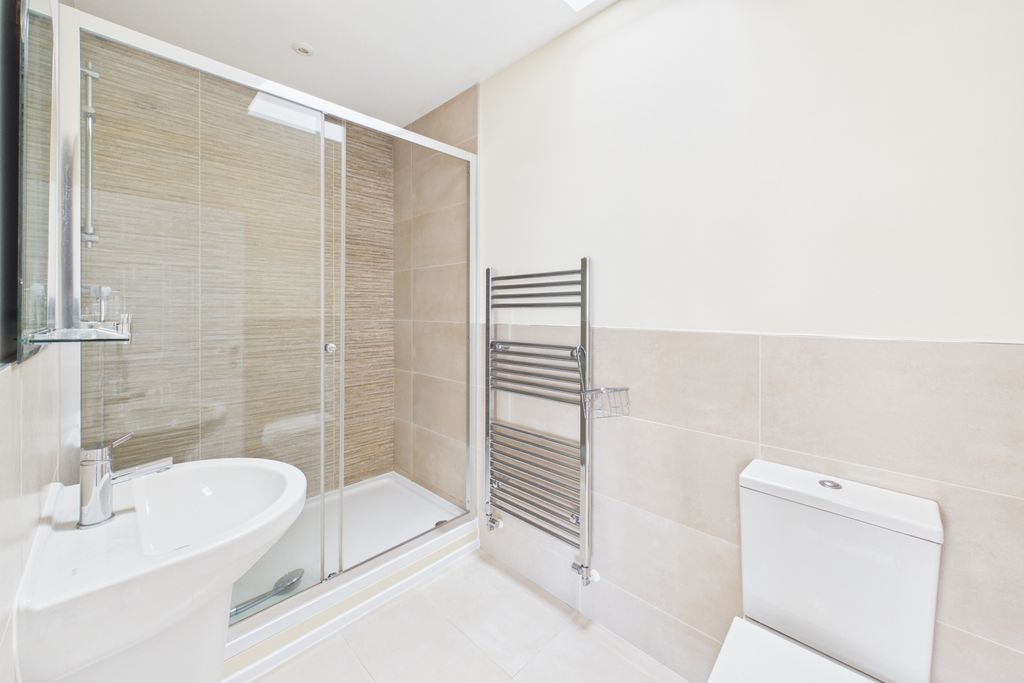 Additional image 14 of 3 bed link detached house to rentHazel Croft, Dore, Sheffield S17