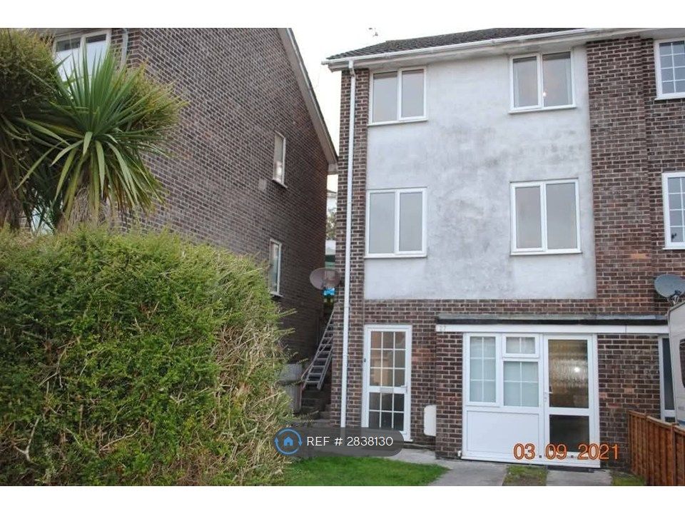 5 bed semi-detached house to rentPengarth Rise, Falmouth TR11