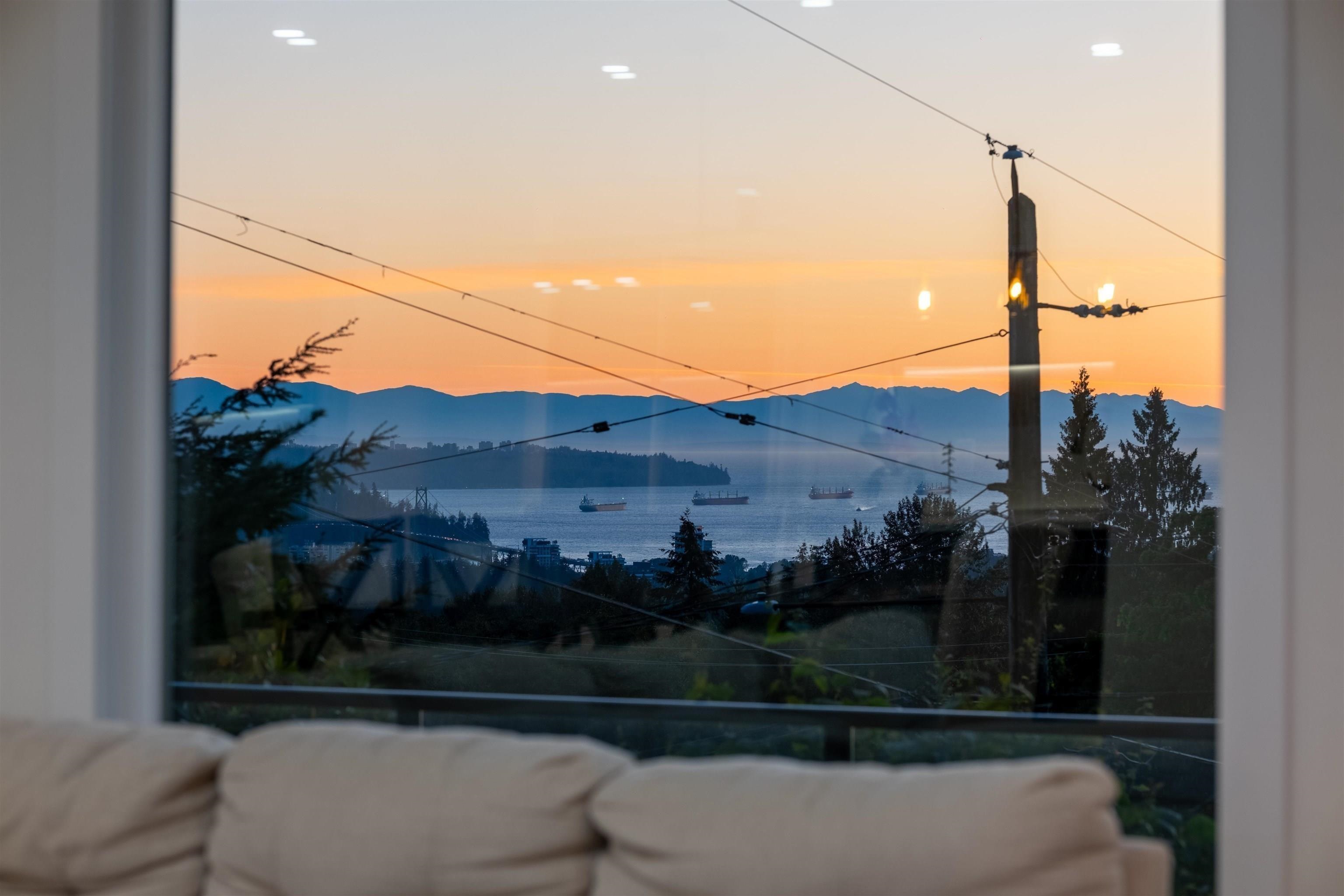 Additional image 5 of 3812 Dalkeith Drive, North Vancouver, BC, V7N 3N6