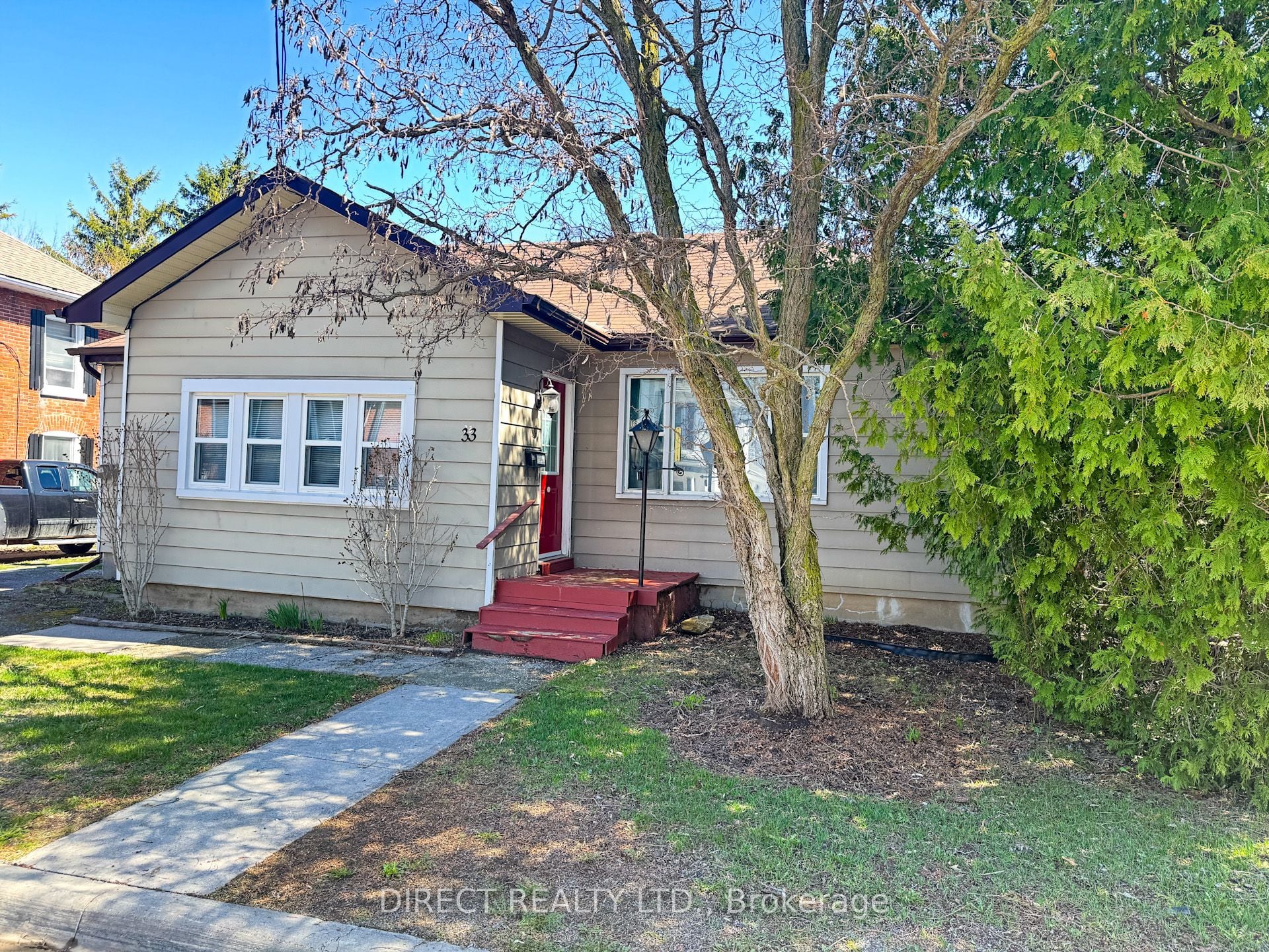 33 Sinclair Street, Belleville, ON, K8P 3S5