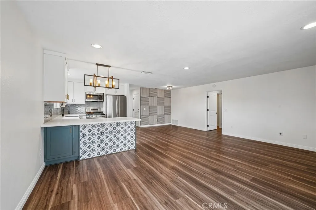 Additional image 41 of 551 D St, Upland, CA 91786