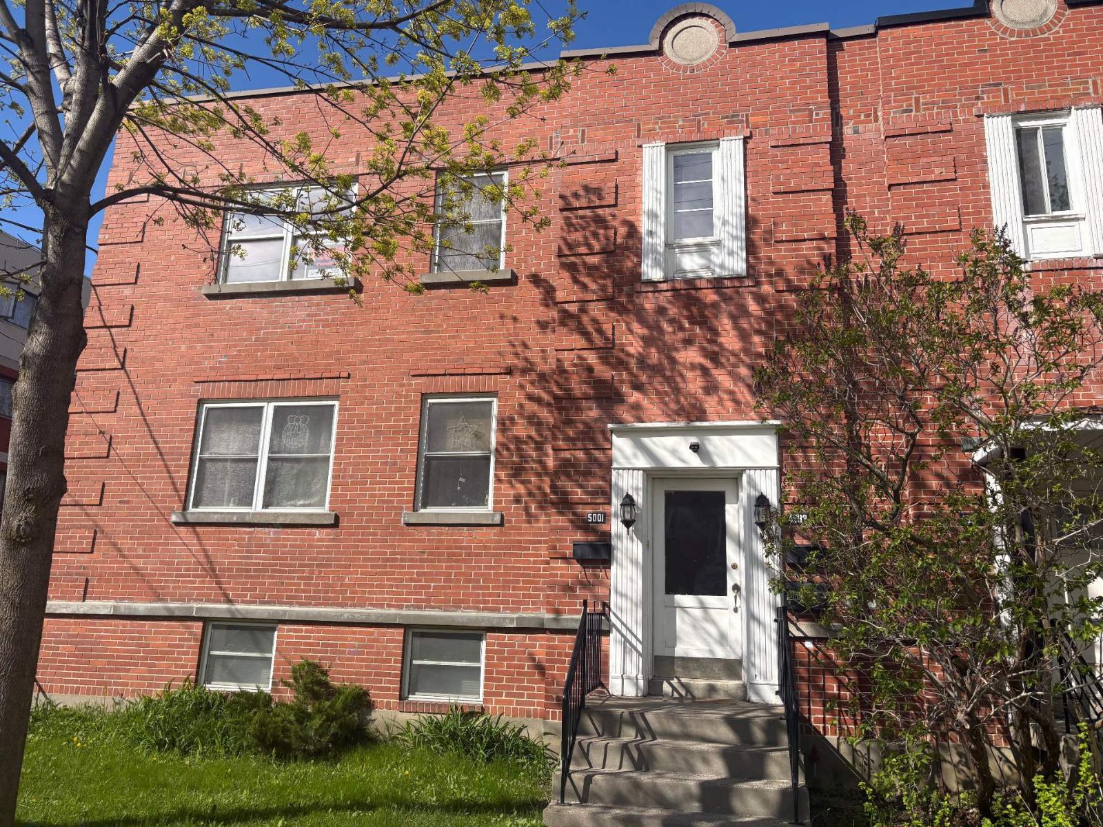 5001 Av. Rosedale