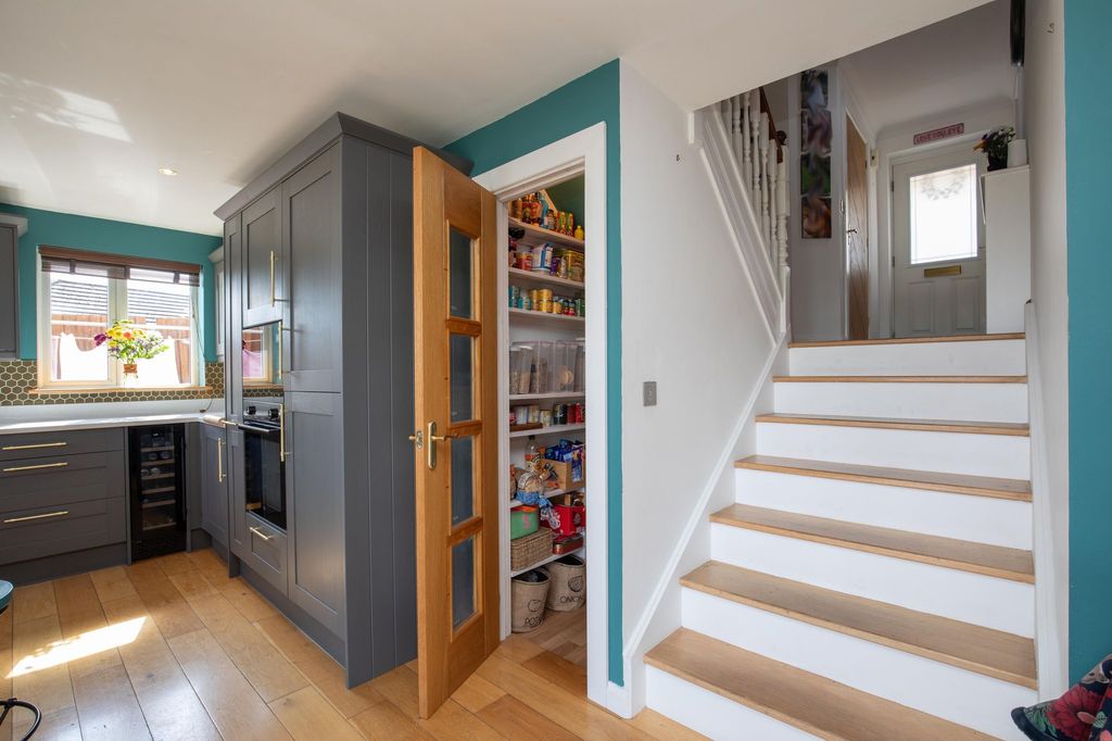 Additional image 16 of 3 bed detached house for saleAfal Sur, Barry CF63