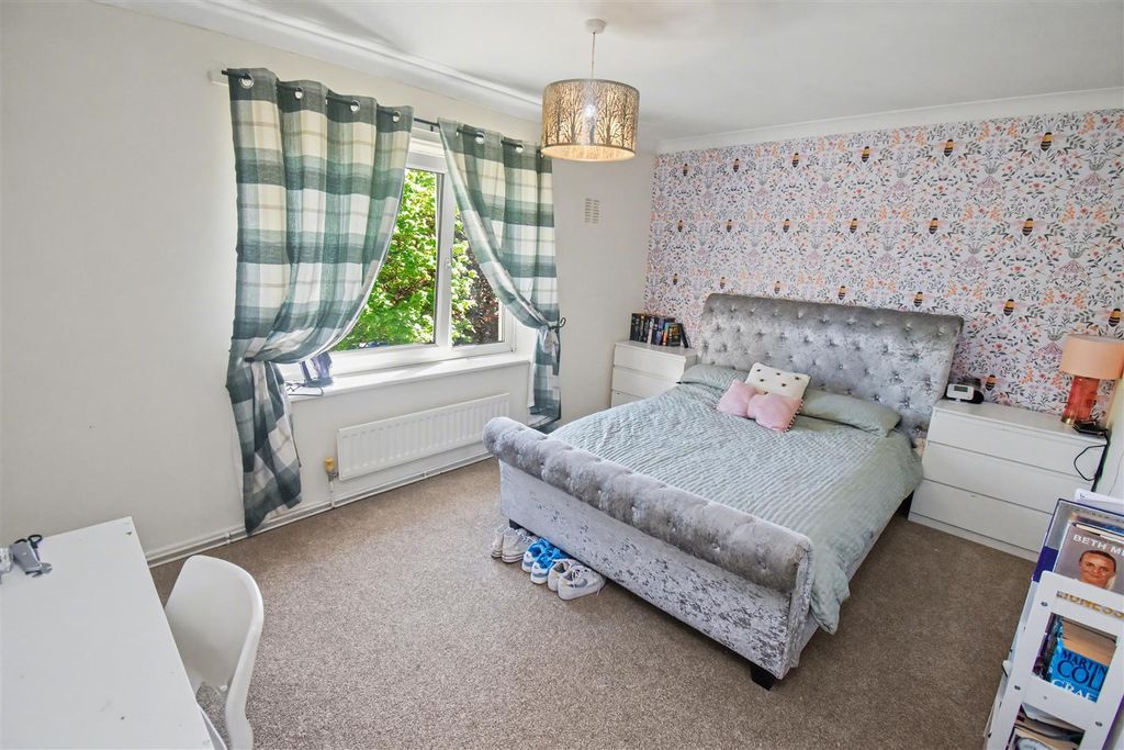Additional image 5 of 2 bed flat to rentArgyll Street, Corby NN17