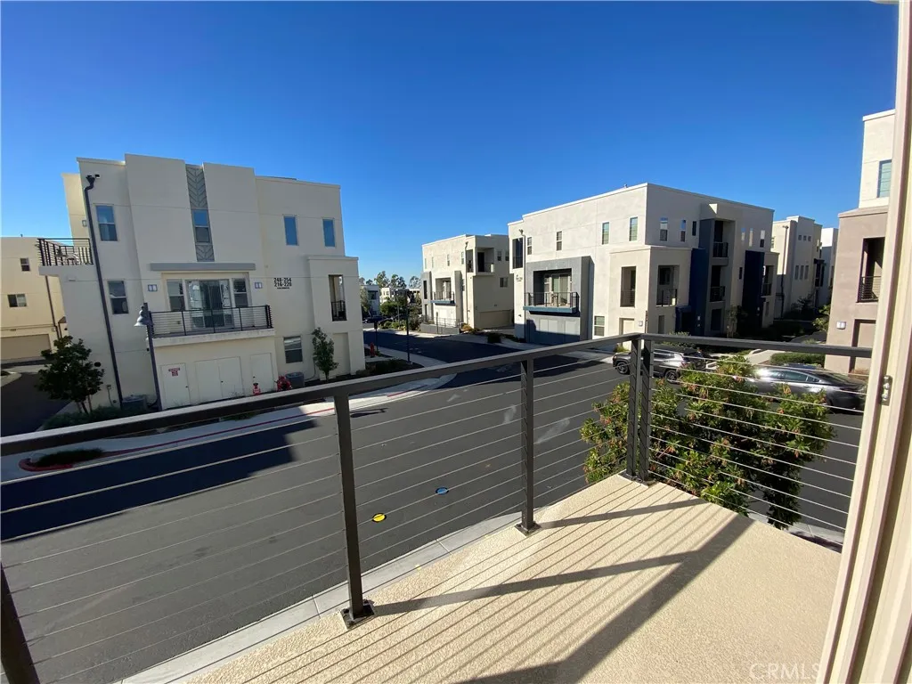 Additional image 42 of 179 Cadence, Irvine, CA 92618