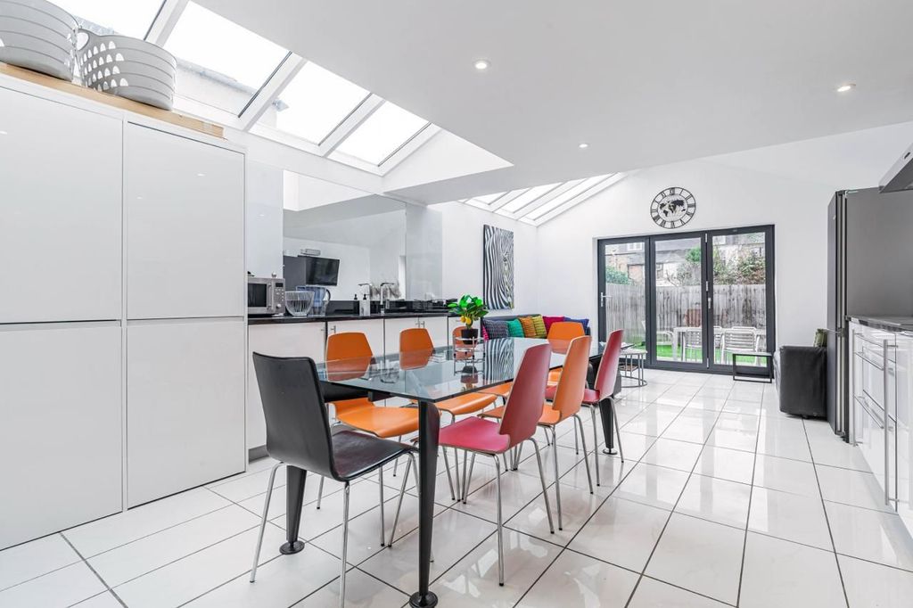 Additional image 3 of 6 bed terraced house to rent78 Chilswell Road, Oxford OX1