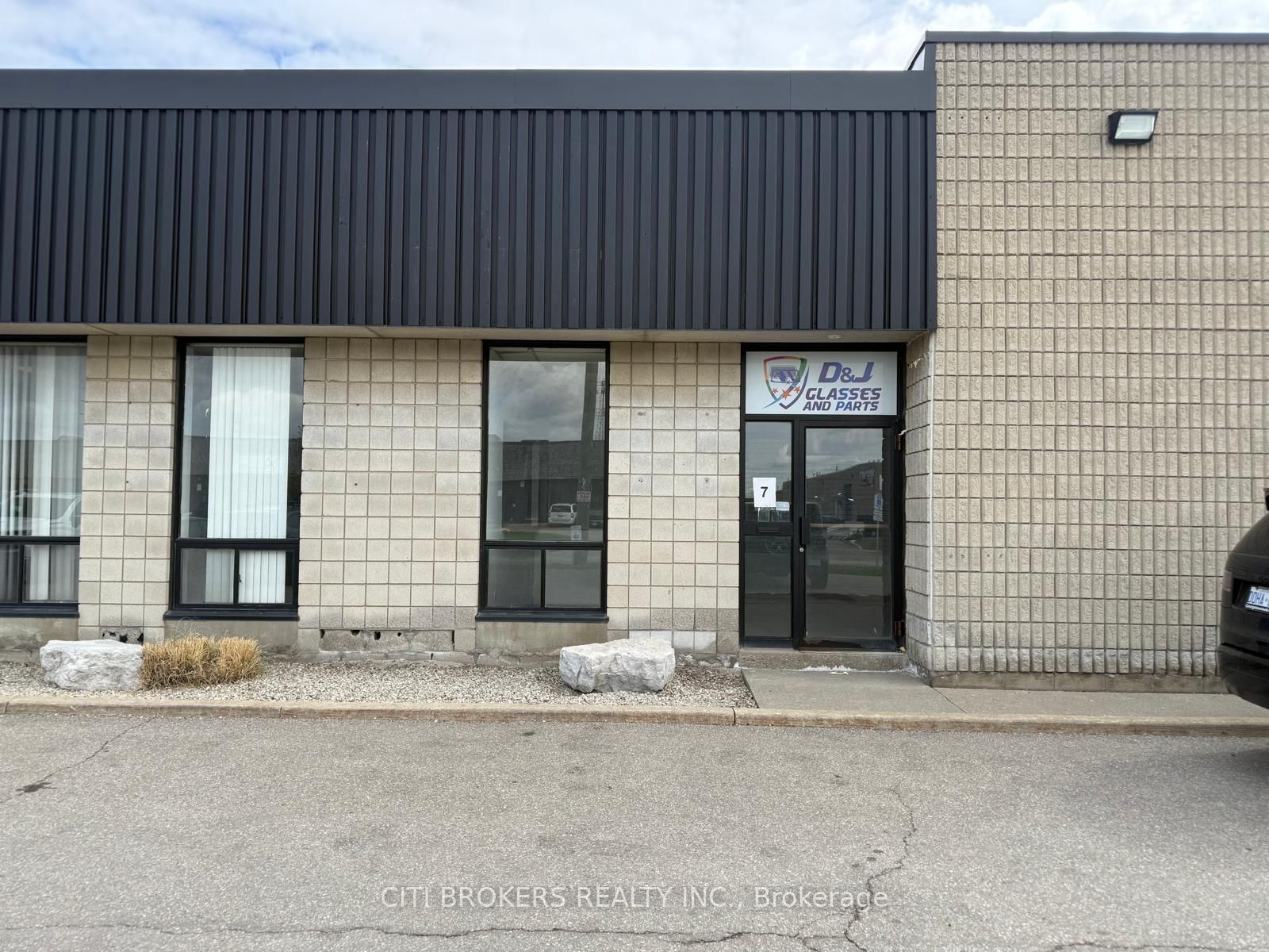7-80 Hale Road, Brampton, ON, L6W 3M1