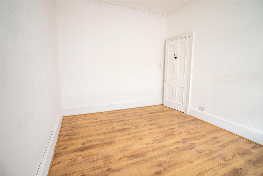 Additional image 9 of 2 bed flat for sale6/1 Rosevale Street, Hawick TD9