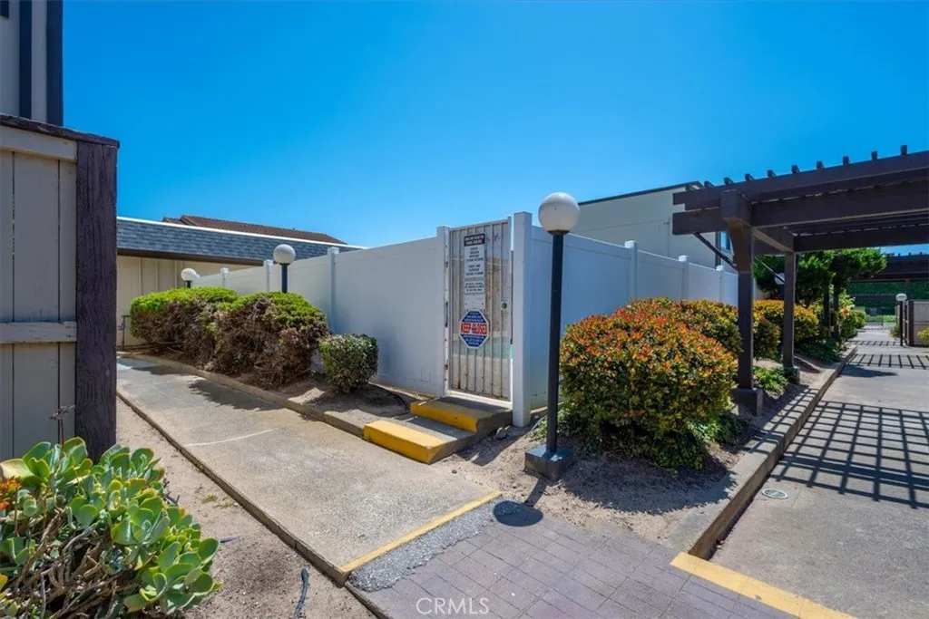 Additional image 33 of 1960 S Mcclelland St, Santa Maria, CA 93454