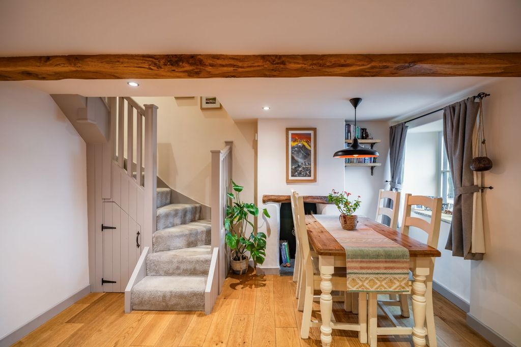 Additional image 3 of 2 bed cottage for saleChurch Street, St. George LL22