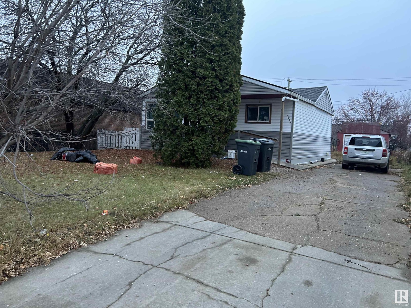 5203 51 Avenue, Cold Lake, AB, T9M1W3