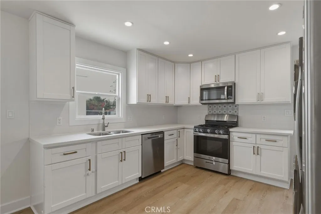 Additional image 37 of 826 Oro Ter, San Pedro, CA 90731
