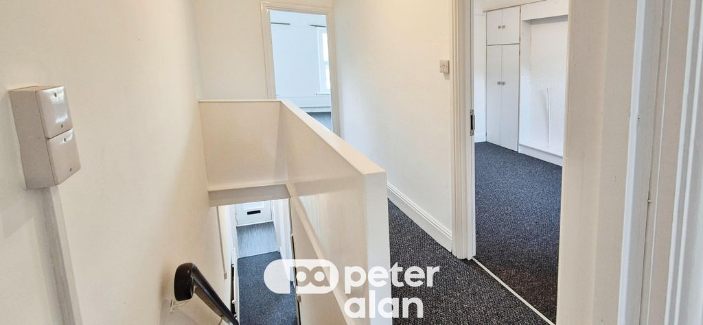 Additional image 12 of 3 bed property to rentRockingham Terrace, Neath SA11