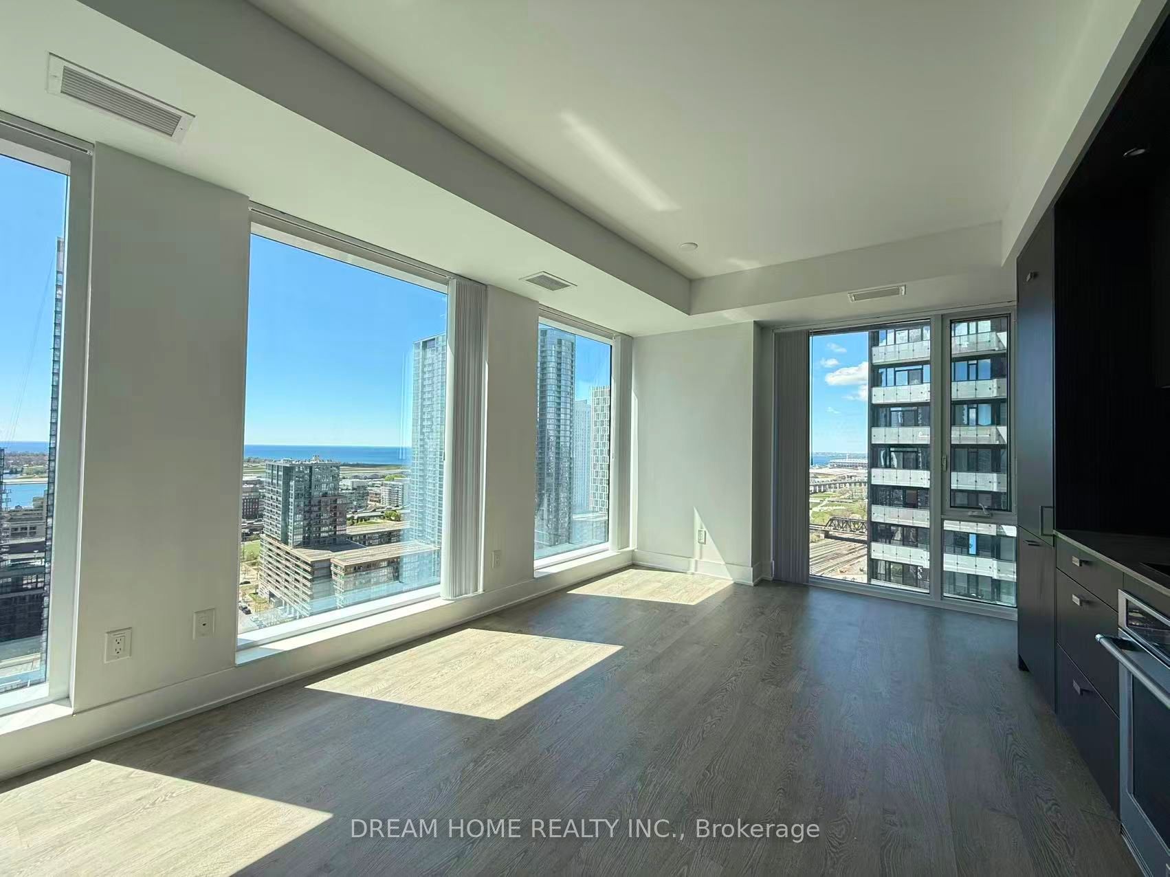 Additional image 5 of 1813-470 Front Street W, Toronto, ON, M5V 0V6
