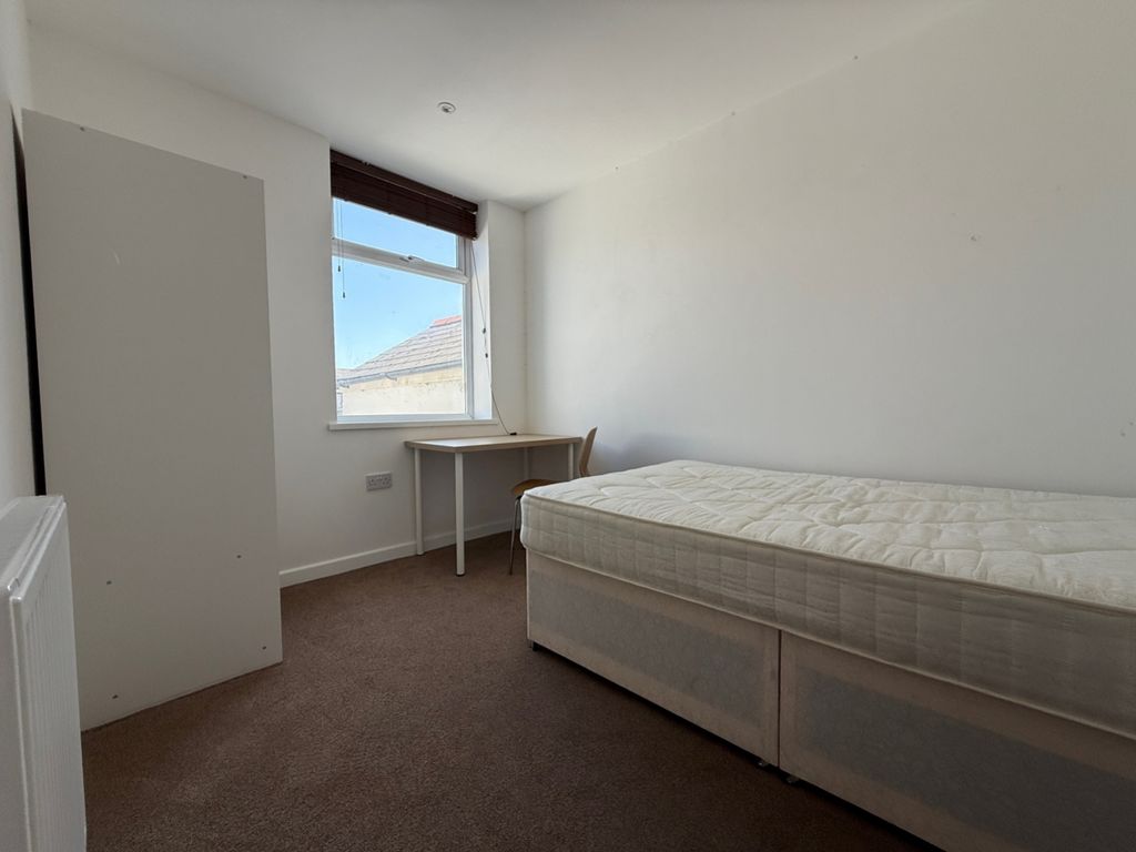 Additional image 9 of 7 bed terraced house to rentBedford Street, Roath CF24