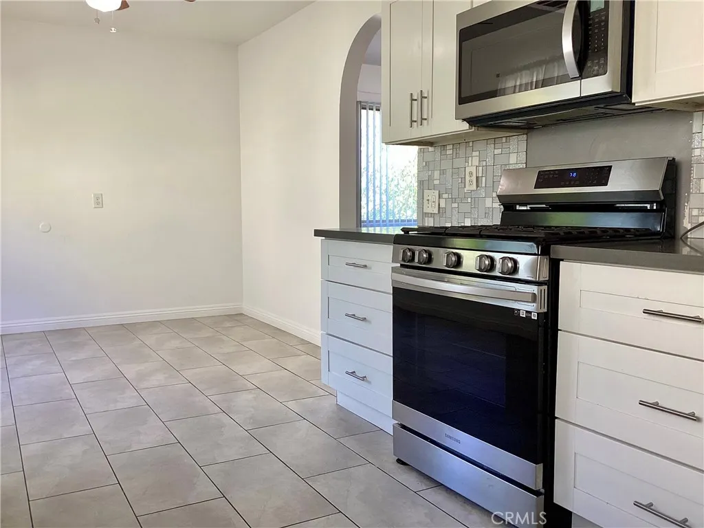 Additional image 9 of 17836 Killion Street Unit A, Encino, CA 91316