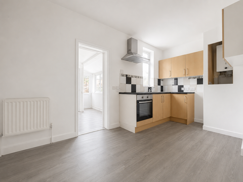 Clevedon Crescent, Leicester LE4
