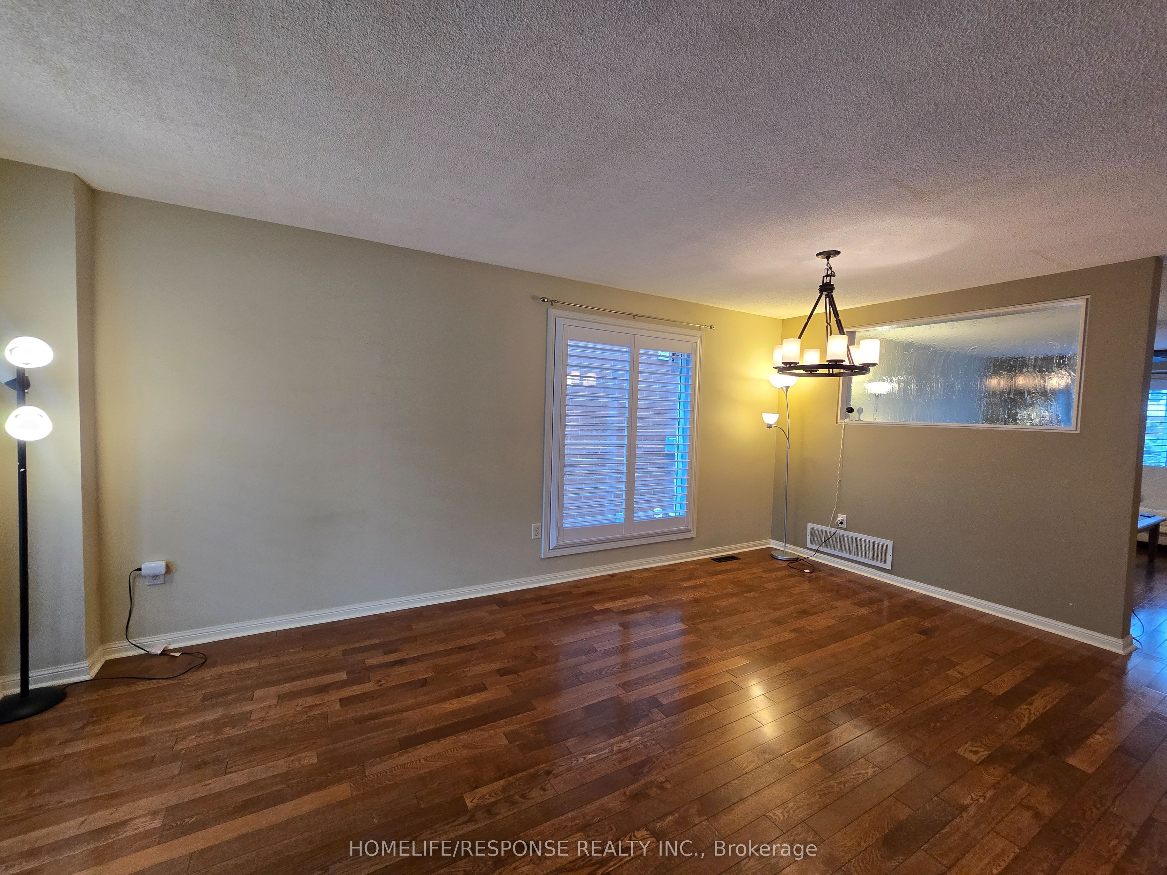 Additional image 4 of 5156 Oakley Drive, Burlington, ON, L7L 6P1