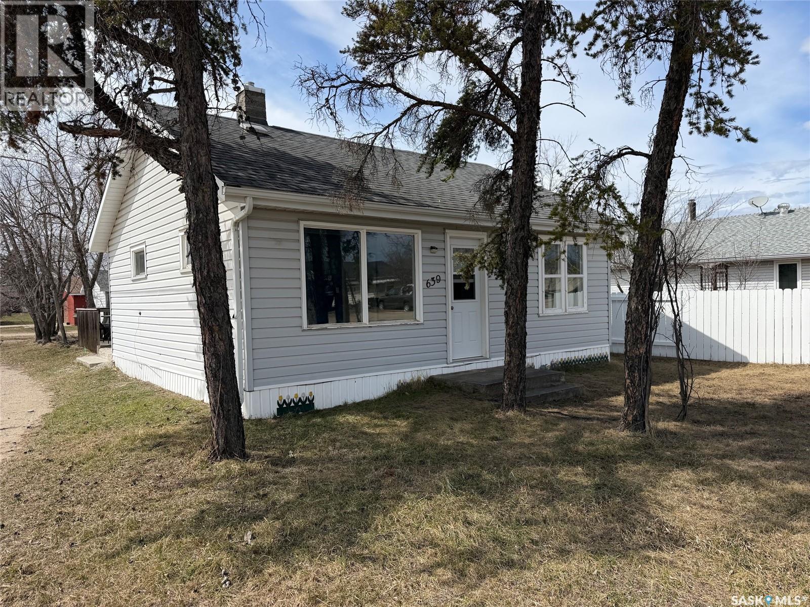 639 Albert STREET