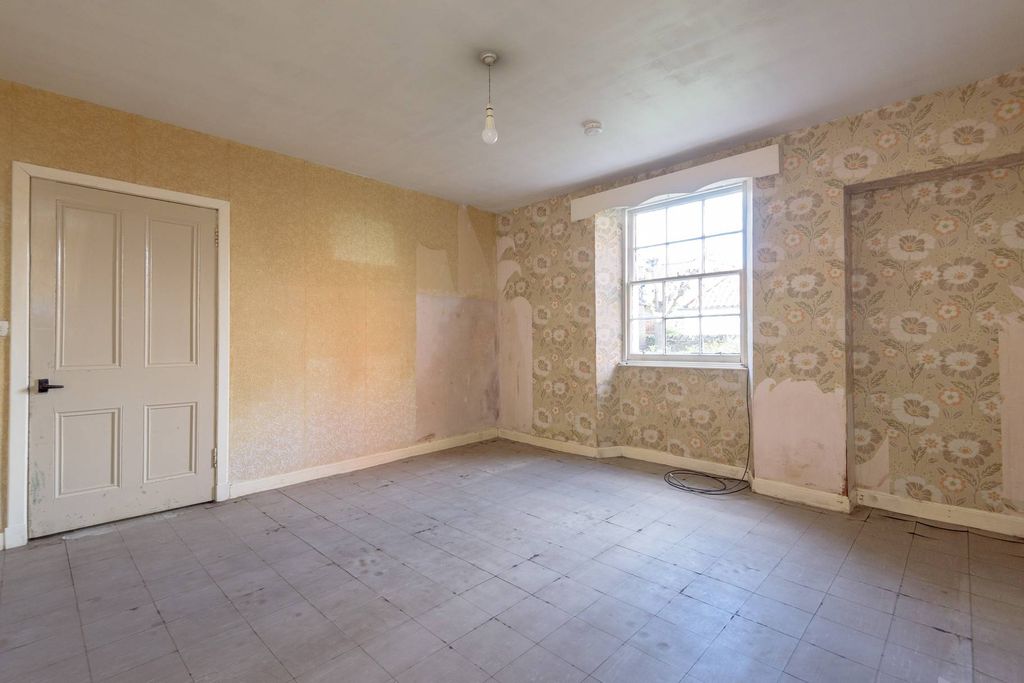Additional image 13 of 3 bed flat for saleBeach House, 8 Melbourne Road, North Berwick EH39