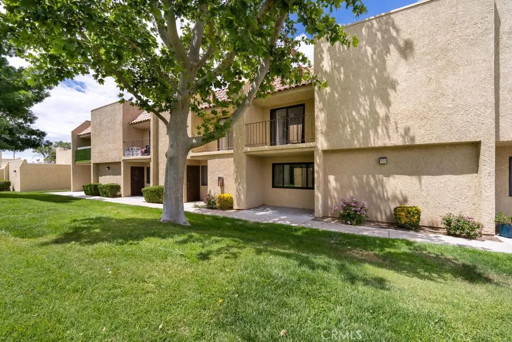 Additional image 28 of 44200 Kingtree Ave Unit 16, Lancaster, CA 93534