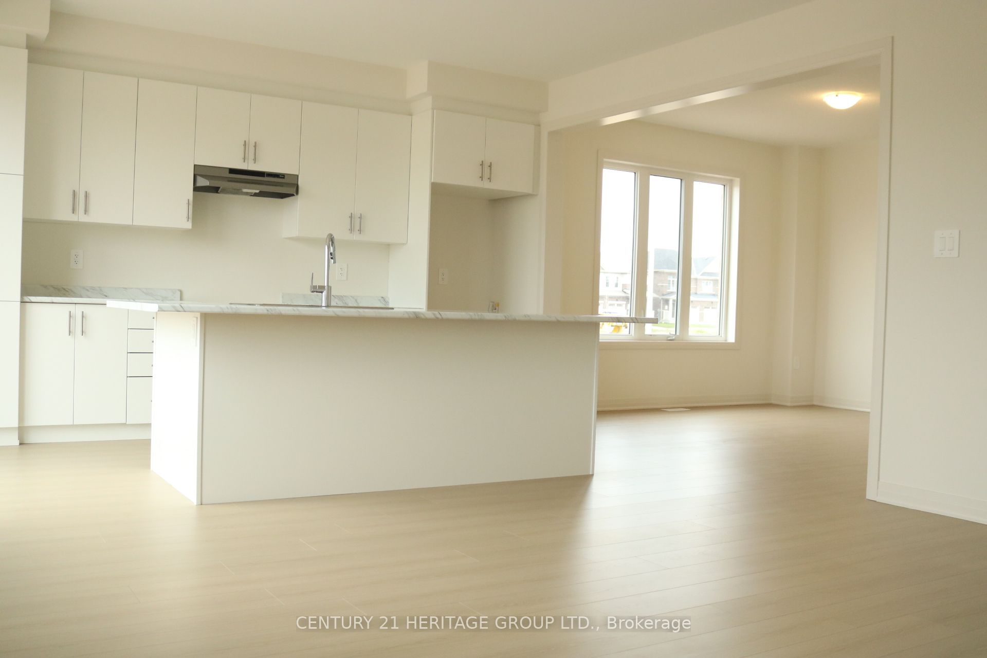 Additional image 4 of 37 Stockholm Road, Barrie, ON, L9S 2Z8