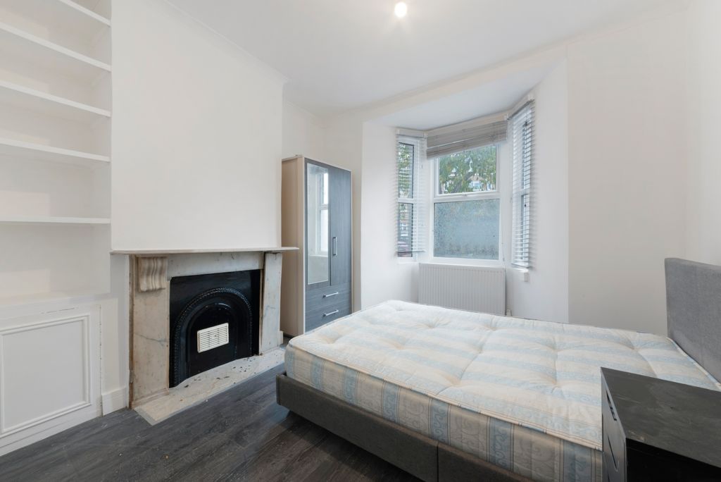 Additional image 12 of 5 bed terraced house to rentBow Common Lane, London E3