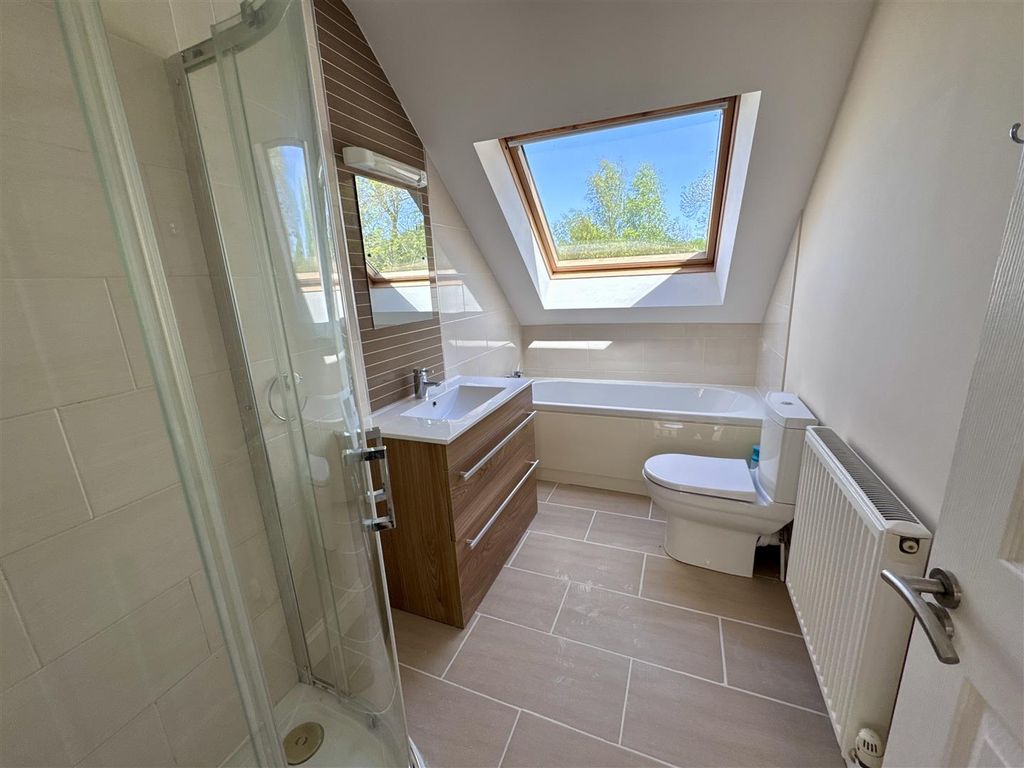 Additional image 31 of 6 bed detached house to rentWalnut Tree House, Caerwent, Caldicot NP26