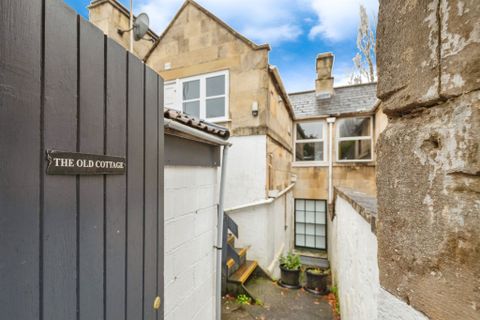 St. Saviours Road, Larkhall, Bath BA1