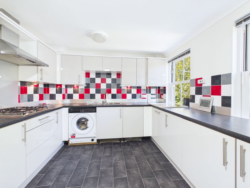 Additional image 3 of 3 bed flat to rentRegency House, 30 Princes Gate, Peterborough PE1
