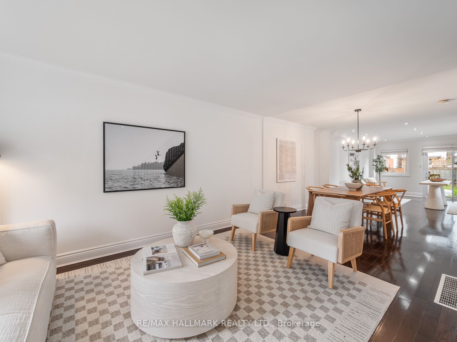 Additional image 2 of 144 Floyd Avenue, Toronto, ON, M4K 2B7