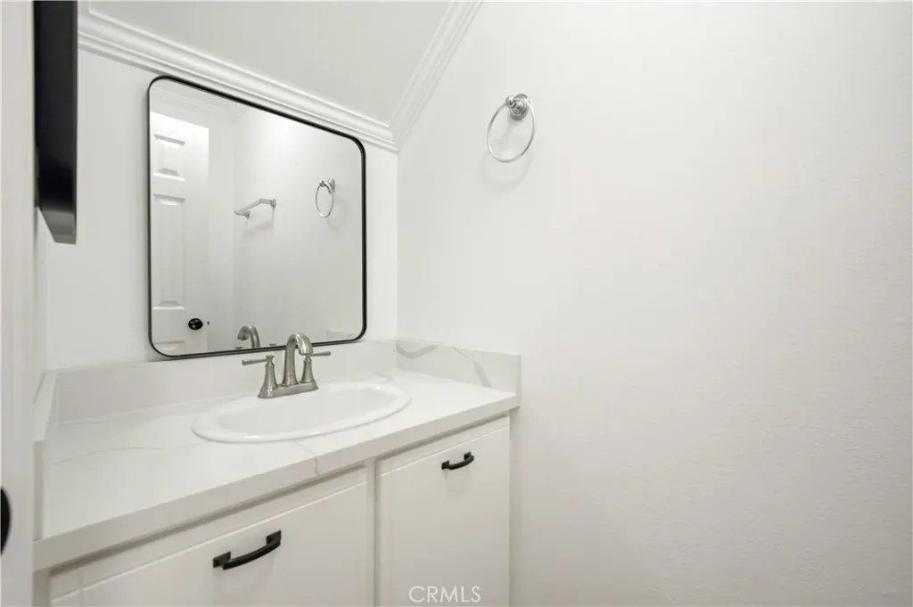 Additional image 39 of 1602 N King, Street APT#D4, Santa Ana, CA 92706