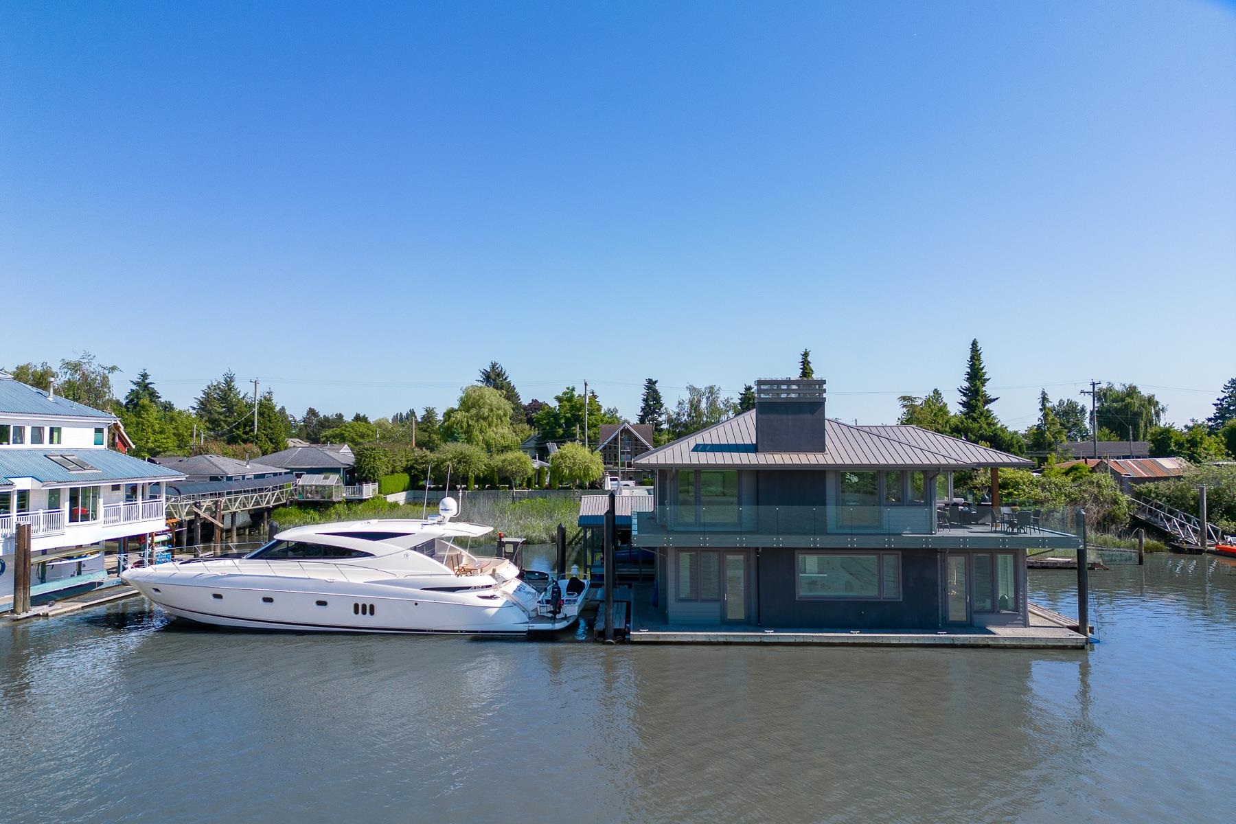 Additional image 4 of 4379 River Road W, Delta, BC, V4K 1R9