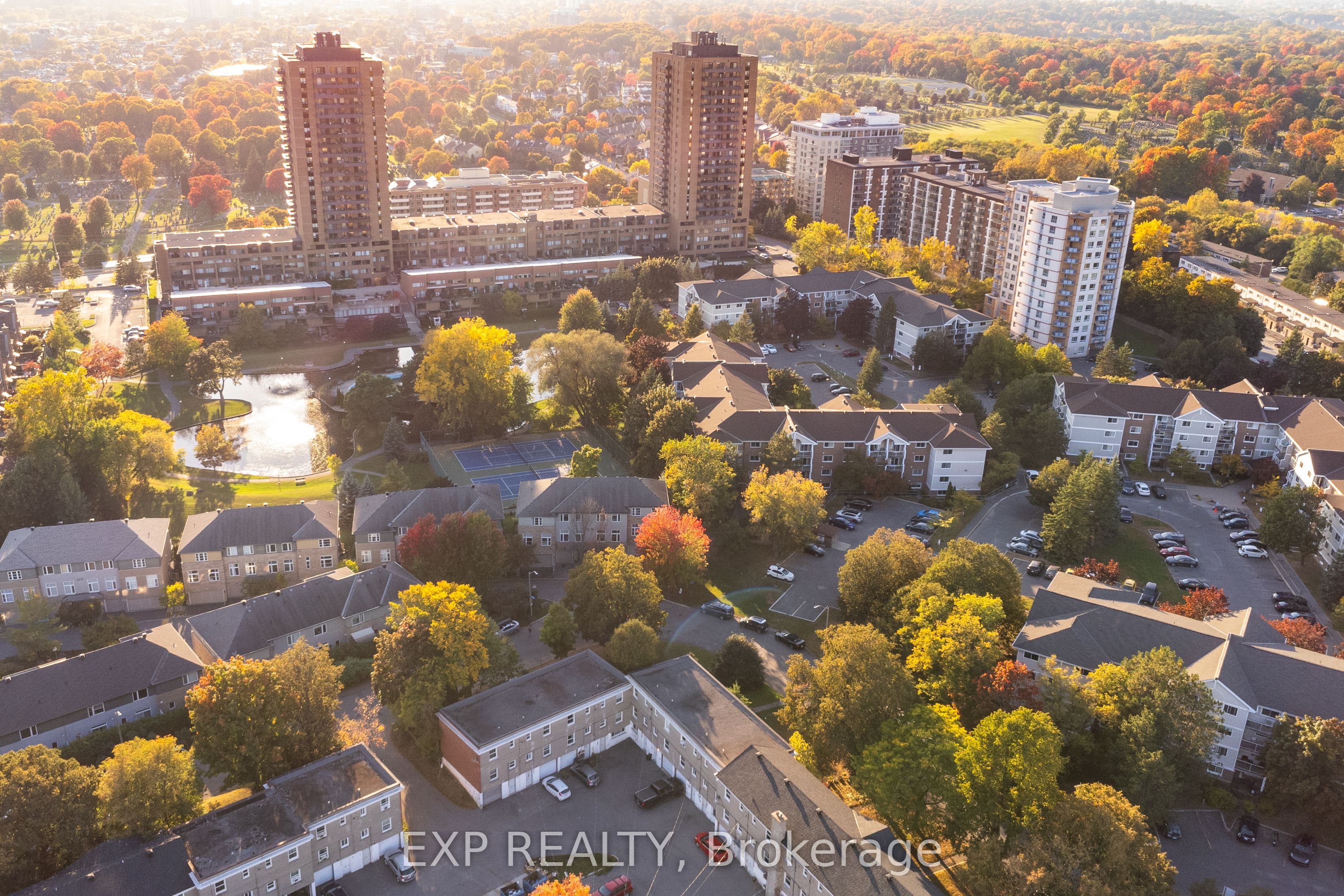 Additional image 5 of 6 Pondside Private, Ottawa, ON, K1K 4X3